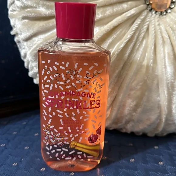 BATH & BODY WORKS SET. . . CHAMPAGNE SPRINKLES SCENT - Picture 5 of 6